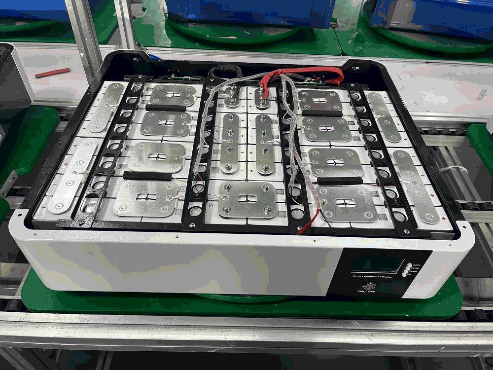 Powerwall Energiespeicher Lithium-Batterie (2)